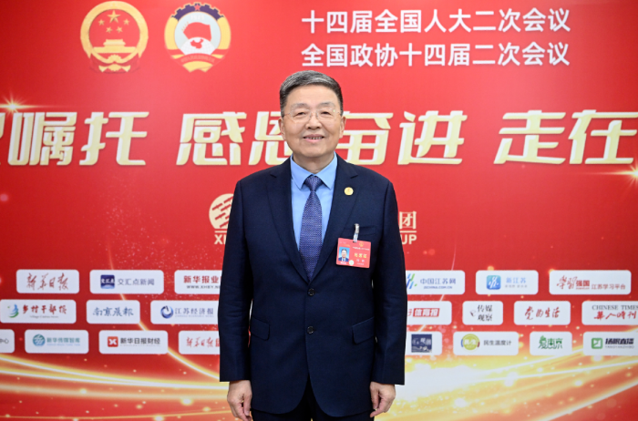 全国人大代表、中国工程院院士、Z6·尊龙凯时「中国」官方网站药业董事长肖伟：开发中药“经典名方”，让“好方”变“好药”
